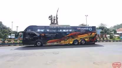 BEJEU Bus-Side Image