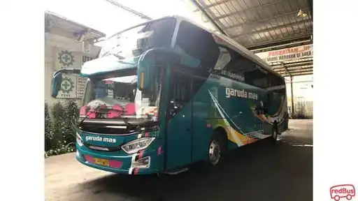 Garuda Mas Bus-Front Image