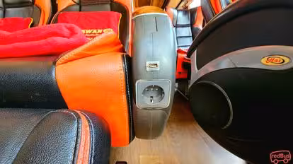PO Setiawan Bus-Amenities Image