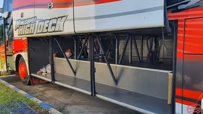 Mayora Trans Bus-Side Image