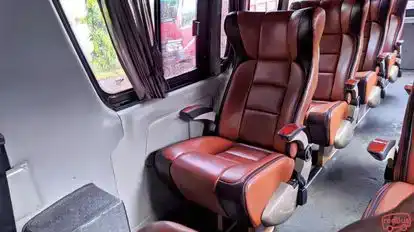 Cahaya Bone Bus-Seats Image
