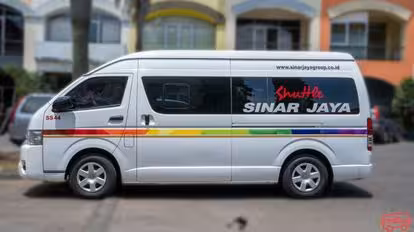 Sinar Jaya Shuttle. Bus-Side Image