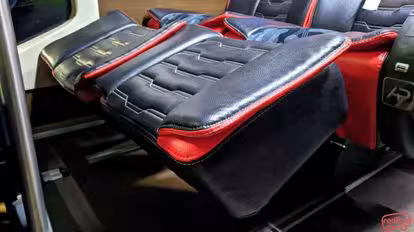 Adhi Putra Bus-Amenities Image