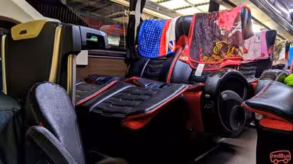 Adhi Putra Bus-Seats Image
