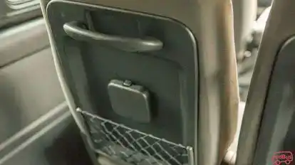 Arnes Shuttle Bus-Amenities Image