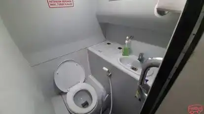 Pangeran Aman Sukses Bus-Amenities Image