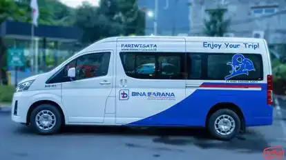 Bina Sarana Shuttle Bus-Side Image