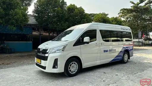 Bina Sarana Shuttle Bus-Front Image