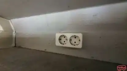 Akas AAA Bus-Amenities Image