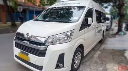 Rimba Raya Travel Bus-Front Image