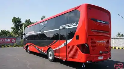 Juragan 99 Bus-Front Image