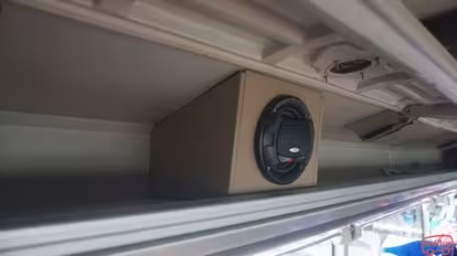 Piposs Bus-Amenities Image
