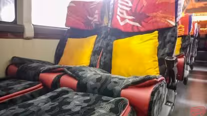 Piposs Bus-Seats Image