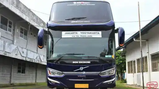 Unicorn Indorent Bus-Front Image