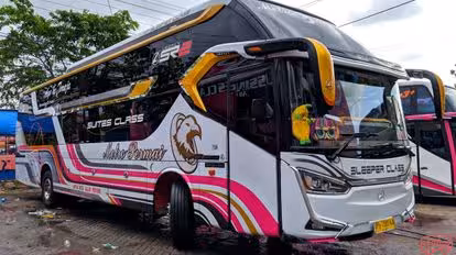 Metro Permai Bus-Front Image