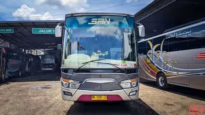 SAN Bus-Front Image