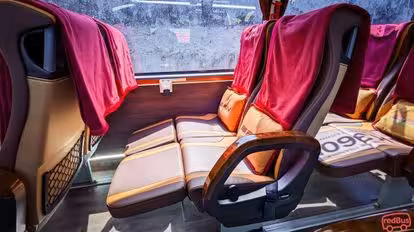 SAN Bus-Seats Image