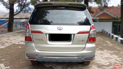 Armadhani Trans Bus-Front Image