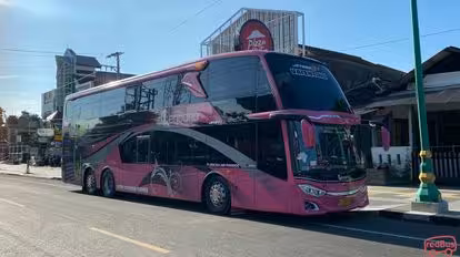 Kencana Bus-Side Image