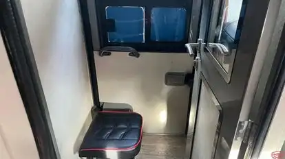 Transport Express Jaya Bus-Amenities Image