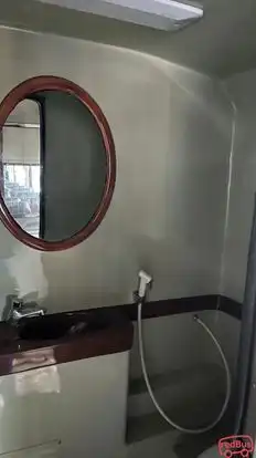 Transport Express Jaya Bus-Amenities Image