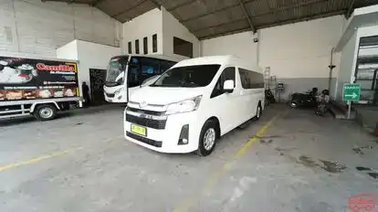Joglosemar Bus-Front Image