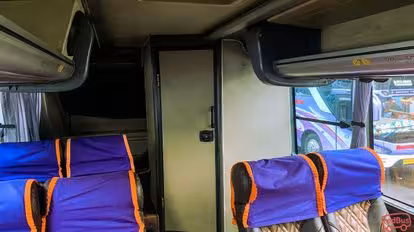 Ramayana Jombor Bus-Amenities Image