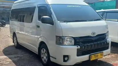 Tamara Travel Bus-Front Image