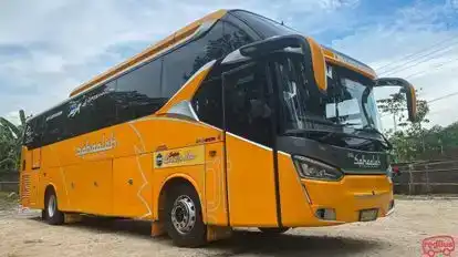 Sahaalah Bus-Front Image