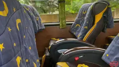Sahaalah Bus-Seats Image