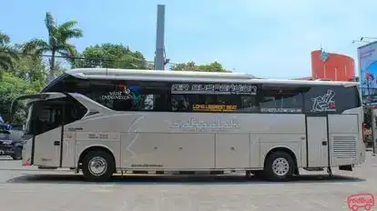 Sahaalah Bus-Side Image