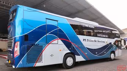 Delima Sri Gemilang Bus-Front Image