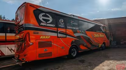 Sedya Mulya Solo Bus-Side Image