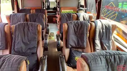 Sant Gold Bus-Seats layout Image