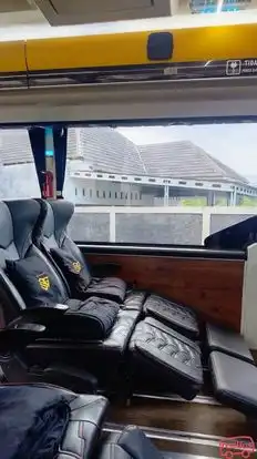 Sant Gold Bus-Seats Image