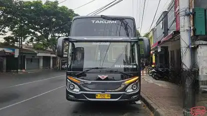 Juragan 99 Bus-Front Image