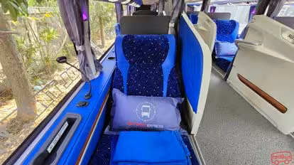 Mutiara Express Bus-Seats Image