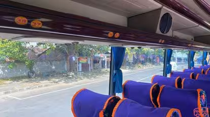 Ramayana Semarang Bus-Amenities Image
