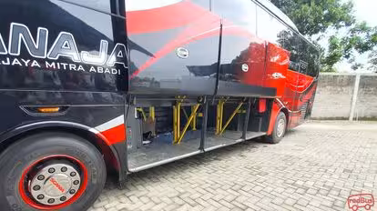 Ranajaya Bus-Side Image