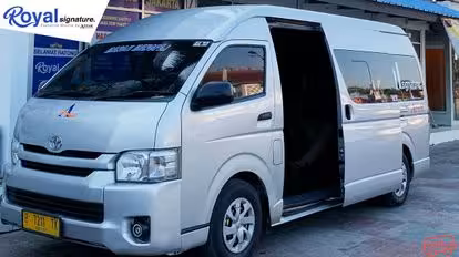 Royal Shuttle Bus-Side Image