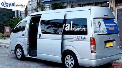 Royal Shuttle Bus-Side Image