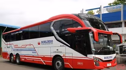 Borlindo Bus-Front Image