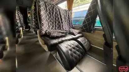 Sudiro Tungga Jaya Bus-Seats Image