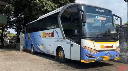 MUNCUL Bus-Front Image