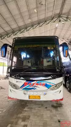 Kurnia Anugerah Pusaka Bus-Front Image