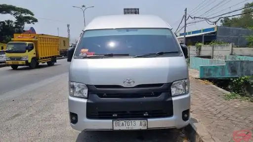 Sumber Sari Tranz Bus-Front Image