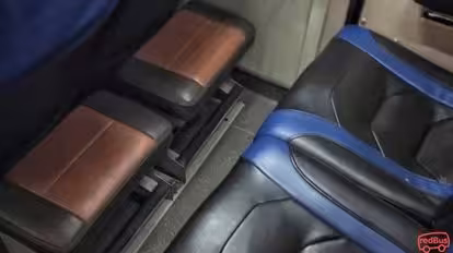 Rajawali Banyumanik Bus-Seats Image