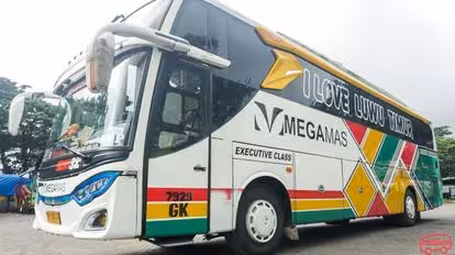 Mega Mas Bus-Side Image