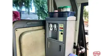 Adhi Prima Bus-Amenities Image