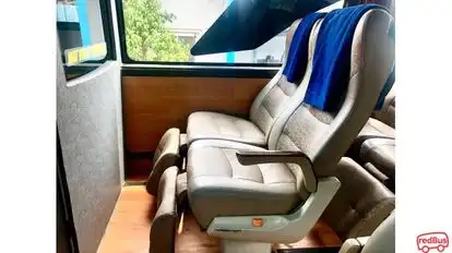 Kramat Djati Bus-Seats Image